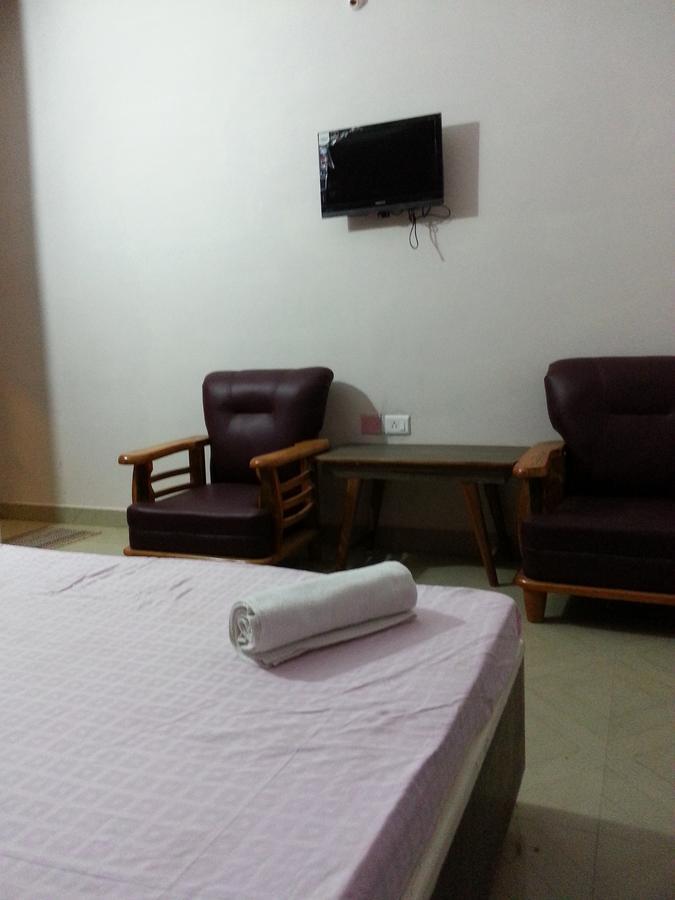 Hotel Sanchita Palace Forbesganj Exterior photo